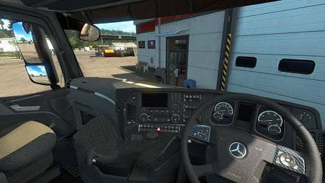 MERCEDES ACTROS MP4 CARBON INTERIOR - ETS2 mods download – other screenshot 2
