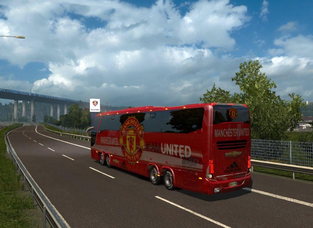 BUS MACROPOLO G7 1600LD MANCHESTER UNITED SKIN – Skins mod for Euro Truck Simulator 2