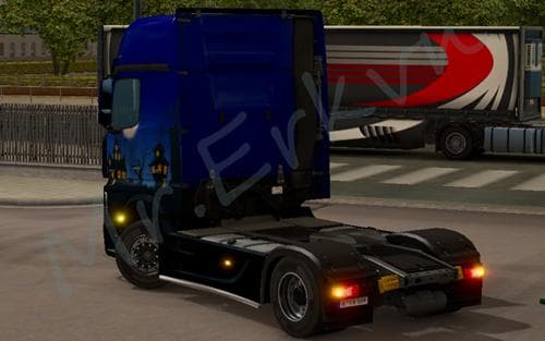 MERCEDES MP4 HALOOWEEN SKIN 1.21 - ETS2 mods download – skins screenshot 2