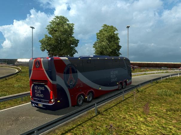 BUS MACROPOLO G7 1600LD PARIS SAINT GERMAIN SKIN - ETS2 mods download – skins screenshot 2