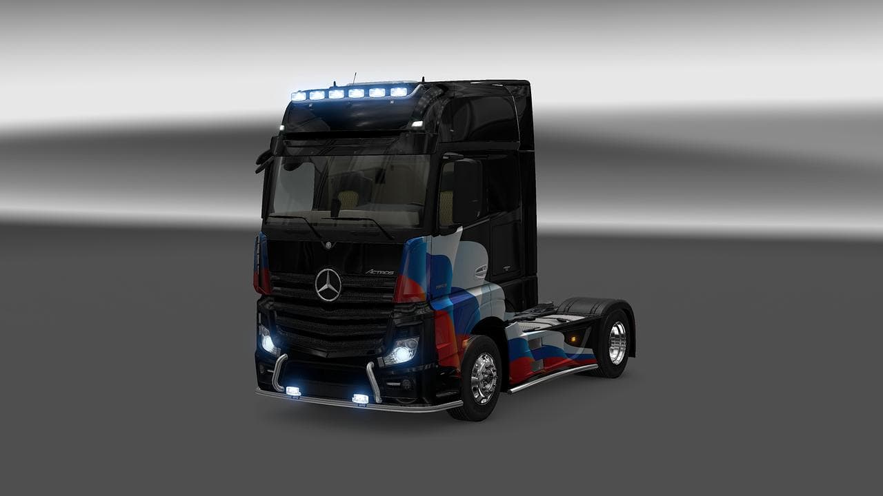 MERCEDES ACTROS MP4 RUSSIA FLAG SKIN 1.22 – Skins mod for Euro Truck Simulator 2