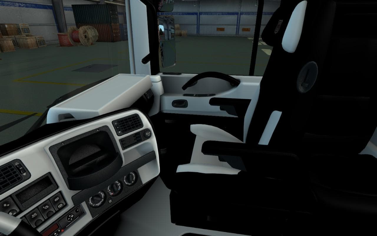 RENAULT MAGNUM BLACK-WHITE INTERIOR 1.22 - ETS2 mods download – other screenshot 2