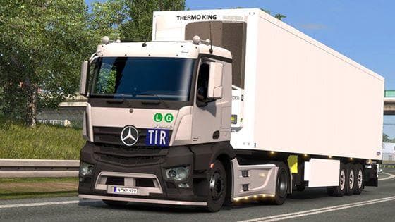 MB ANTOS 2012 FOR 1.22 AND DLC CAB – Parts mod for Euro Truck Simulator 2