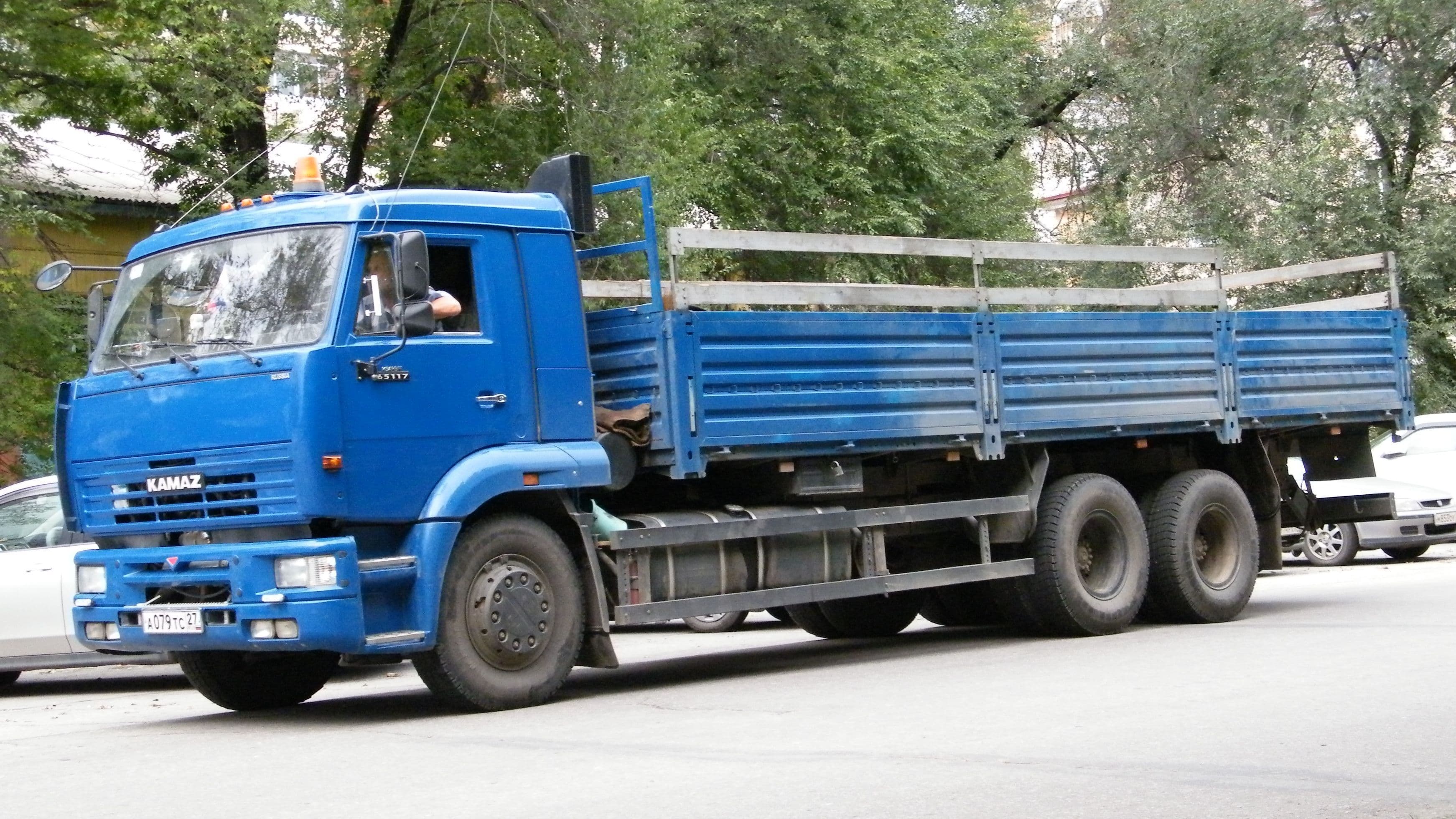 KAMAZ KamAZ-65117 truck