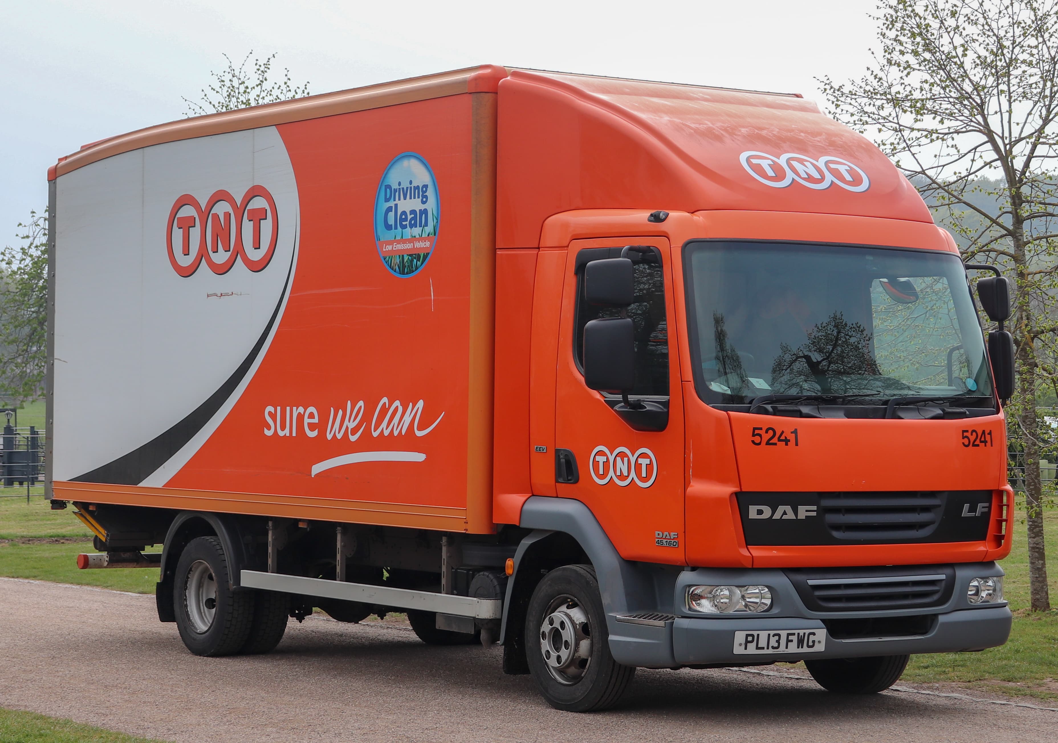 DAF LF truck