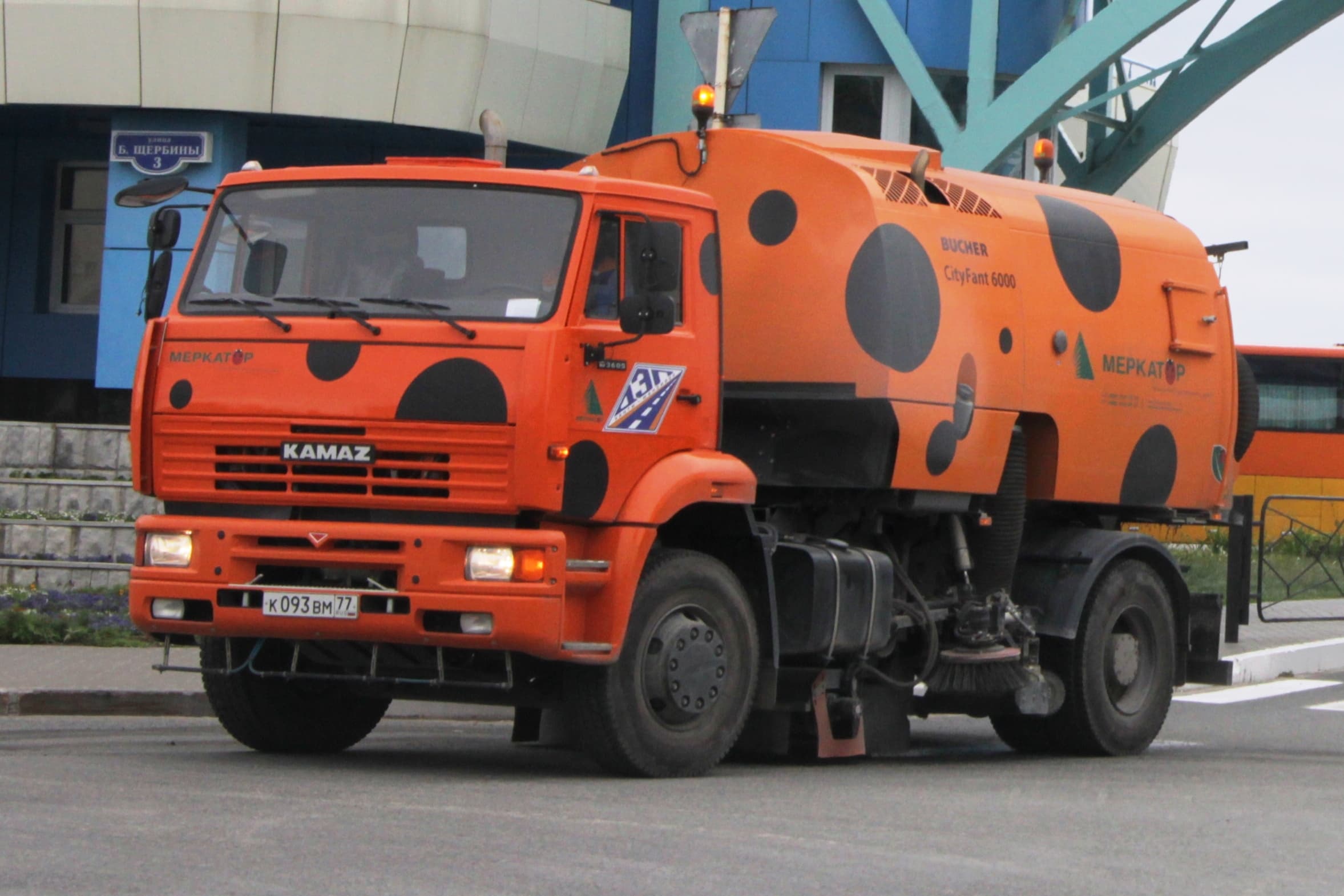 KAMAZ KamAZ-53605 truck