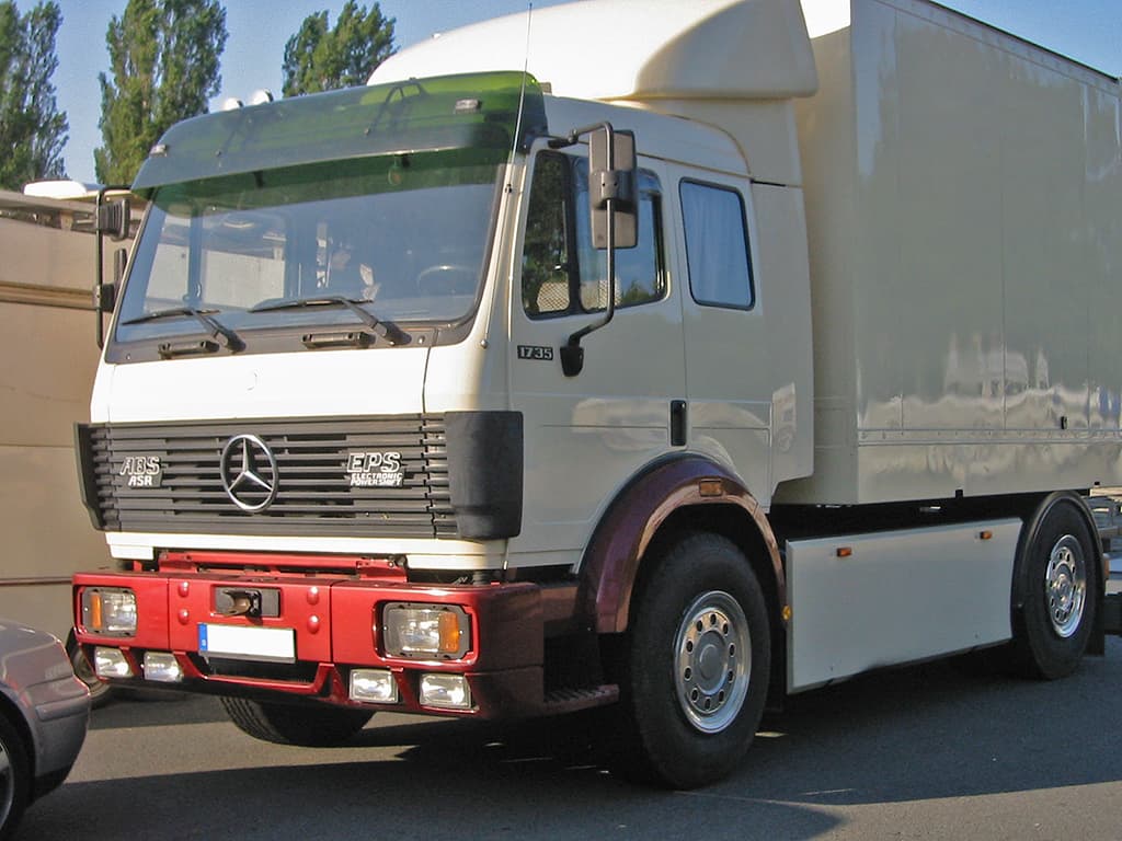 Mercedes-Benz Trucks SK truck
