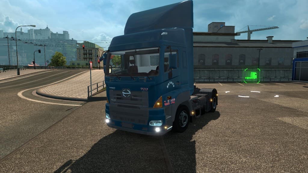 HINO 700 screenshot 2