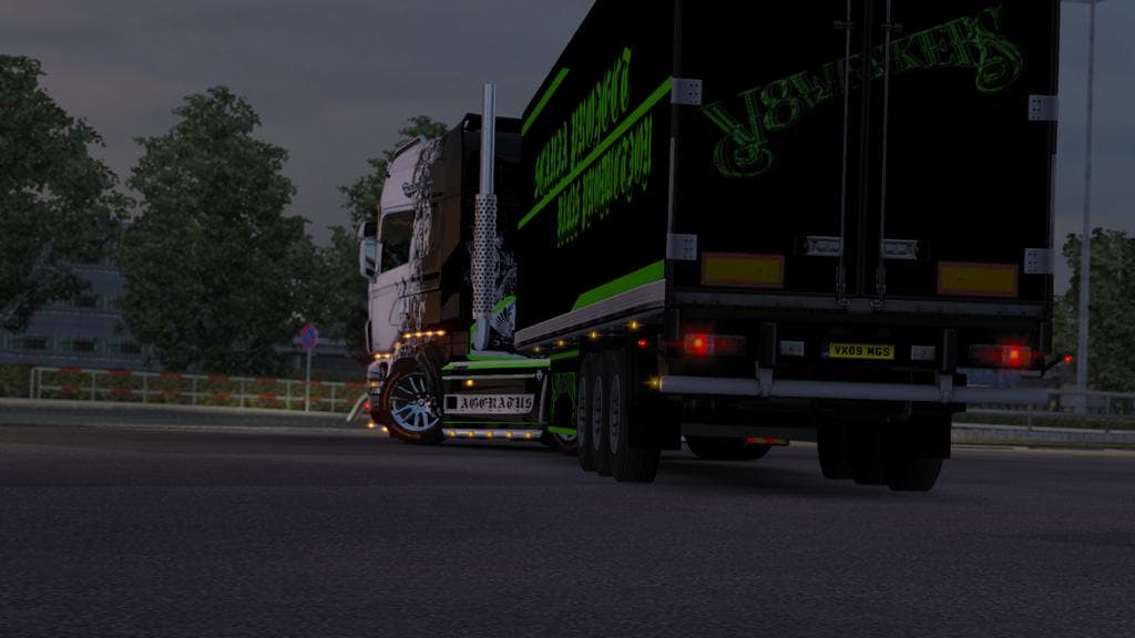 ABSTRACT COMBO SKIN 1.22 - ETS2 mods download – skins screenshot 2
