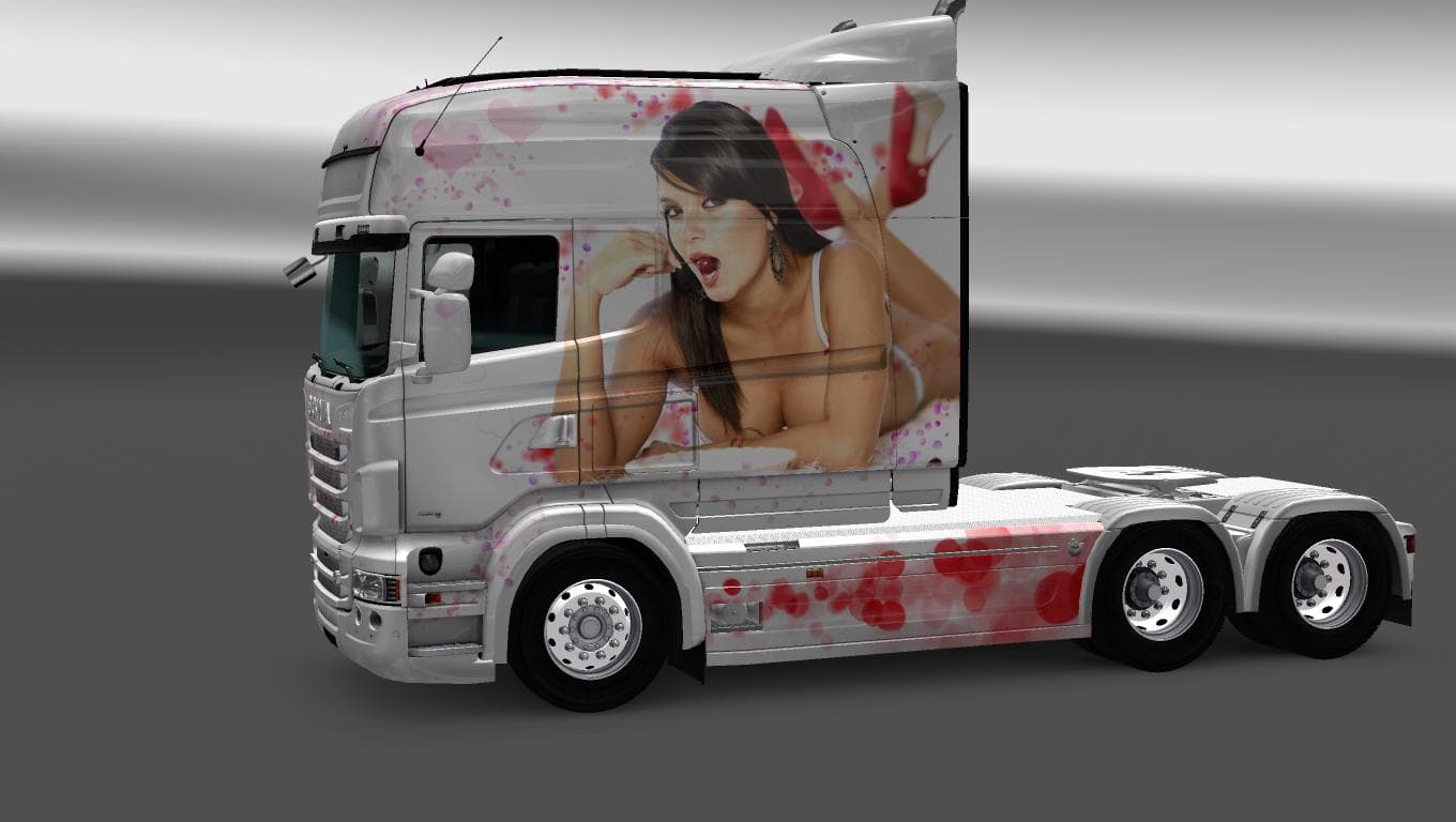 SCANIA RS RJL LONGLINE BEAUTIFUL GIRLS SKIN – Skins mod for Euro Truck Simulator 2