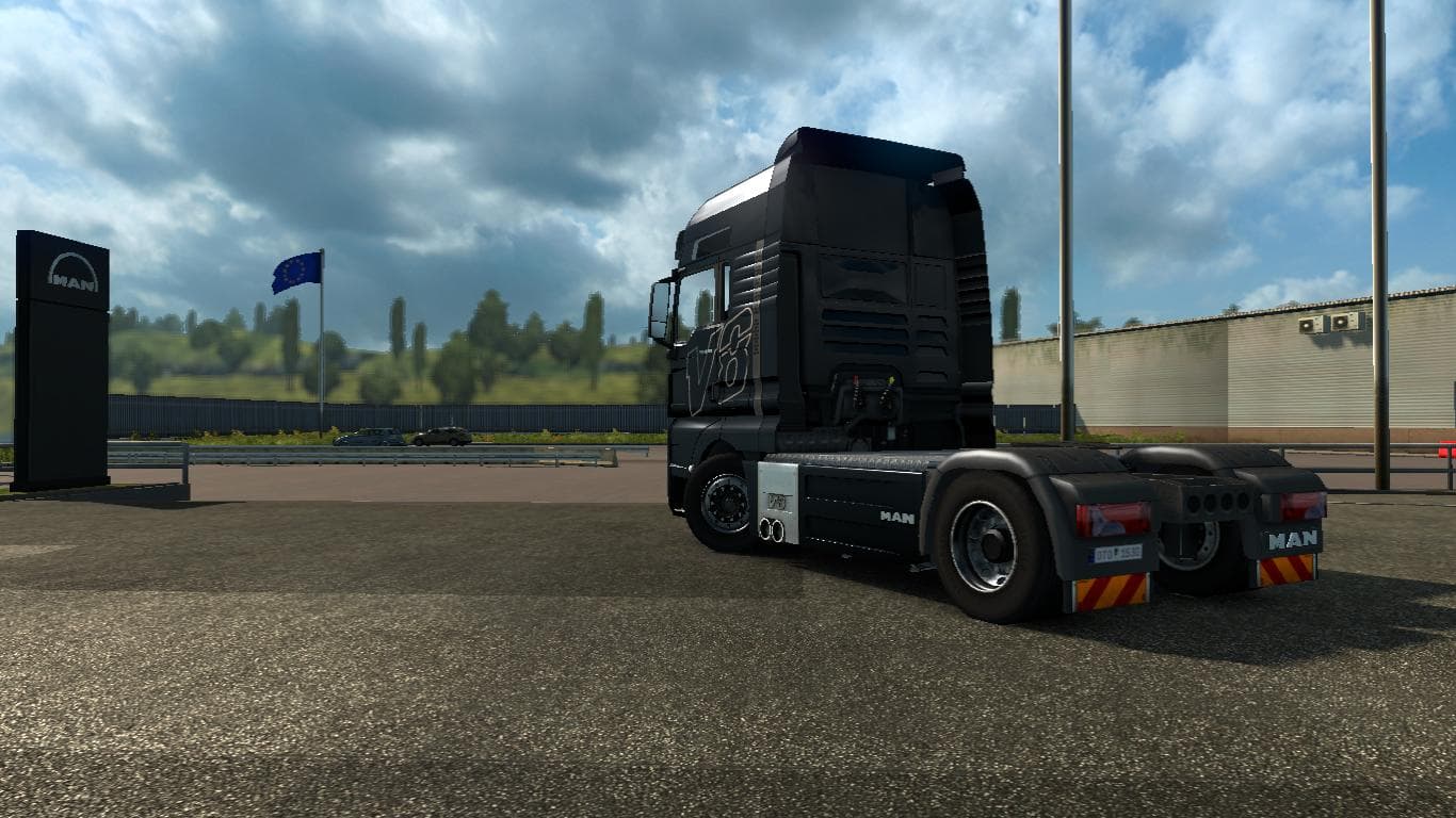 MAN V8 SKIN 1.19 screenshot 3